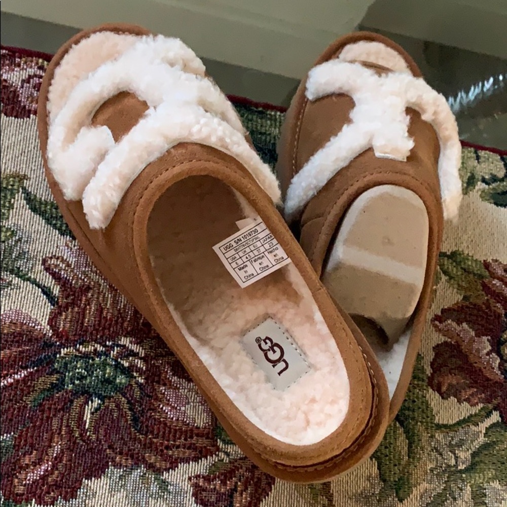 NEW UGG SLIDE CHESTNUT - Picture 4 of 8